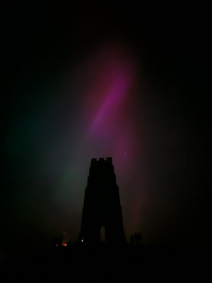 Phone pic #Glastonburytor #aurora