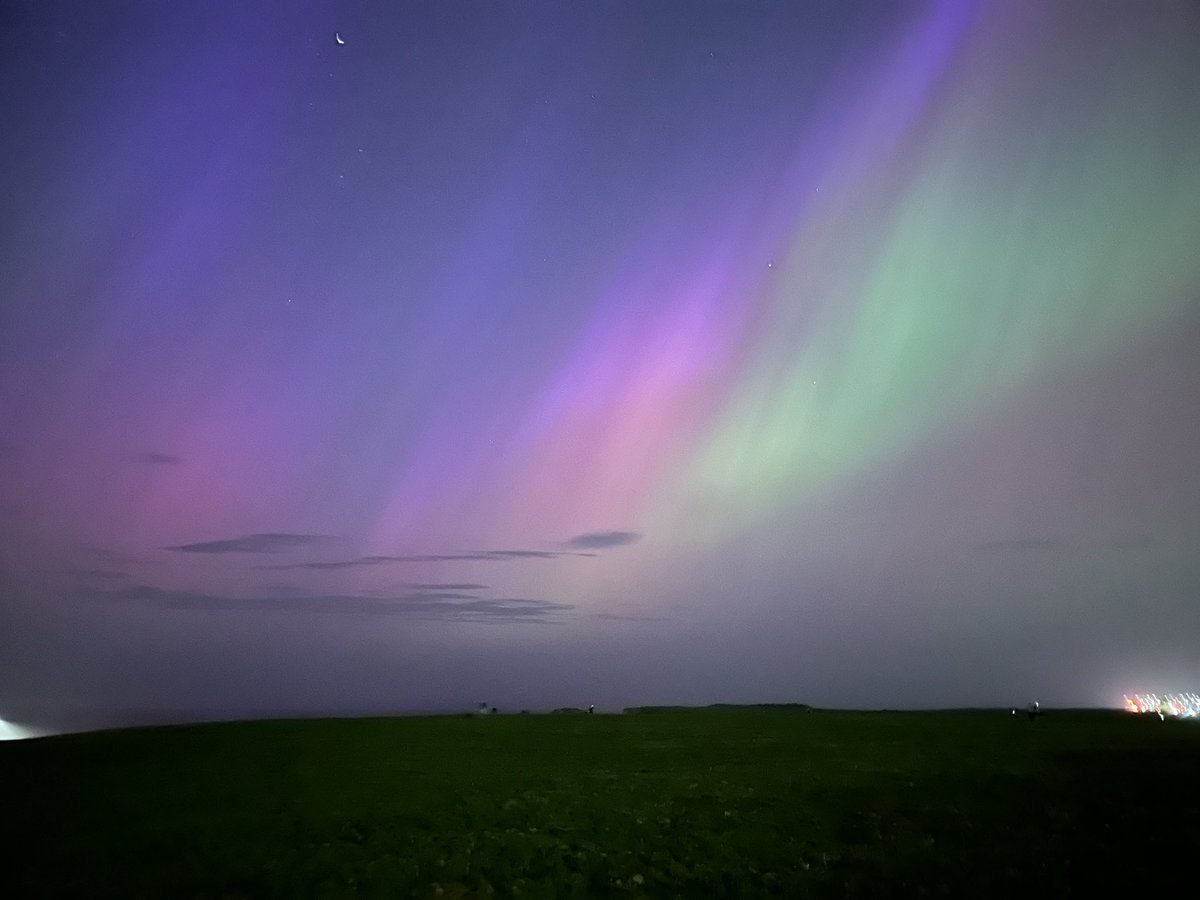 Northern Lights shining bright over our house tonight in South Shields #NorthernLights