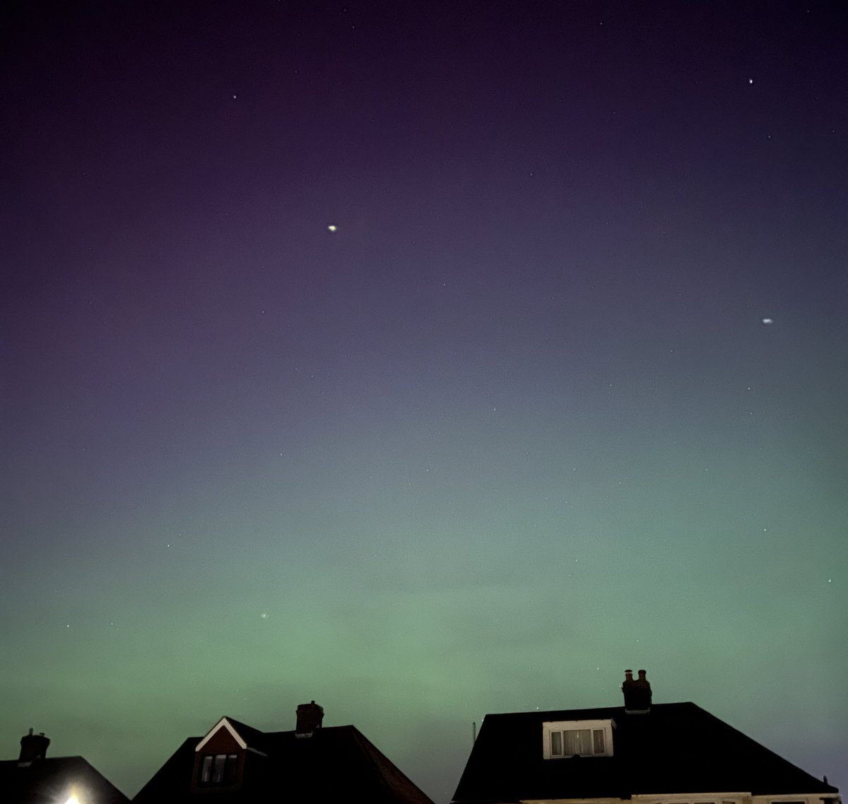 sianifer's tweet photo. More amazing pics of the Aurora from Portsmouth #Auroraborealis #NorthernLights https://t.co/J861wsW0tv
