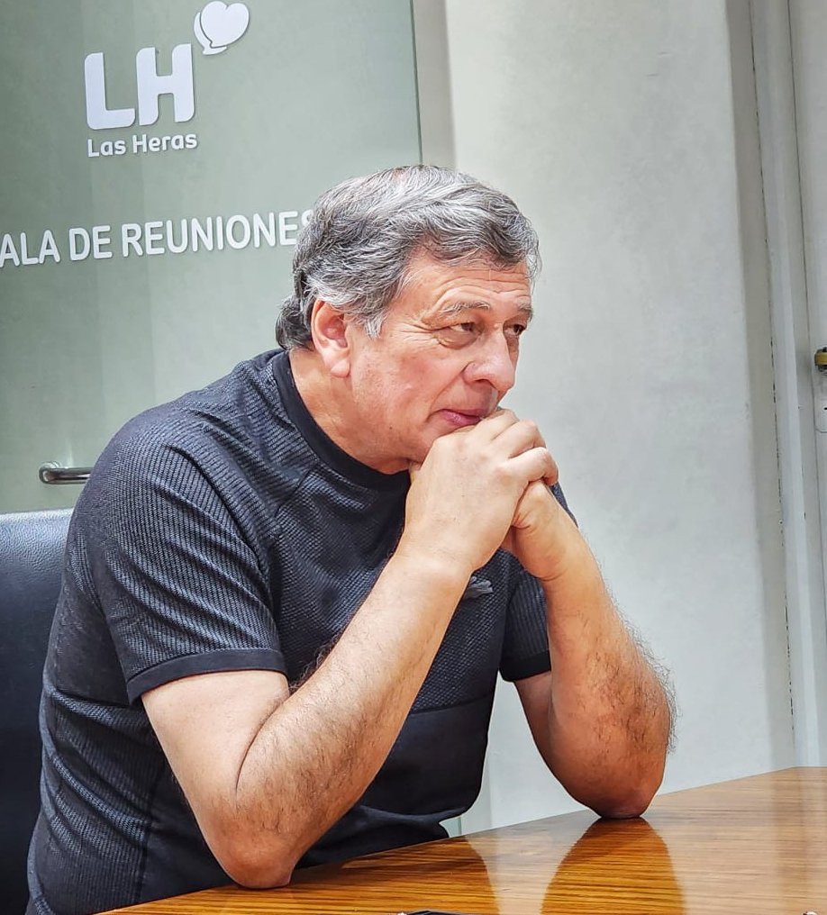 La justicia determinó que el doctor radical y político bipartidista Daniel Orozco deberá devolver junto a su segunda esposa 80 millones de pesos que malversaron en Las Heras. Compartirán celda con otros políticos mendocinos que hicieron de las suyas. Mmmm.