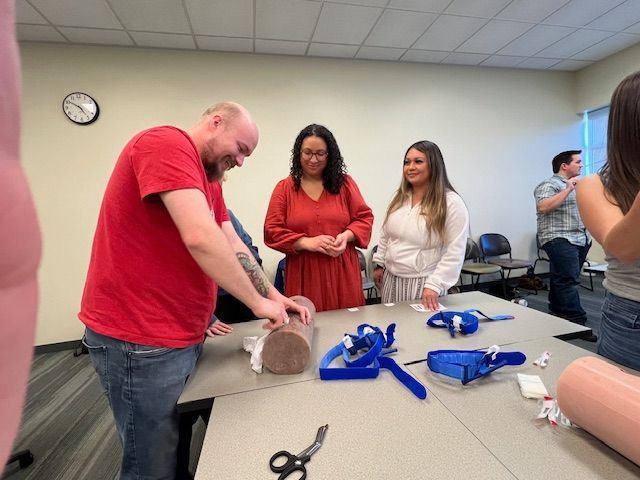 WAStateENA's tweet photo. Last week WA ENA in collaboration with Olympic College in Bremerton, WA, hosted a Stop the Bleed class. The thirty-three participants included students, EMTs, college instructors, and community members. We would like to thank all who attended and supported this successful event!! https://t.co/sSFNLxhSgi