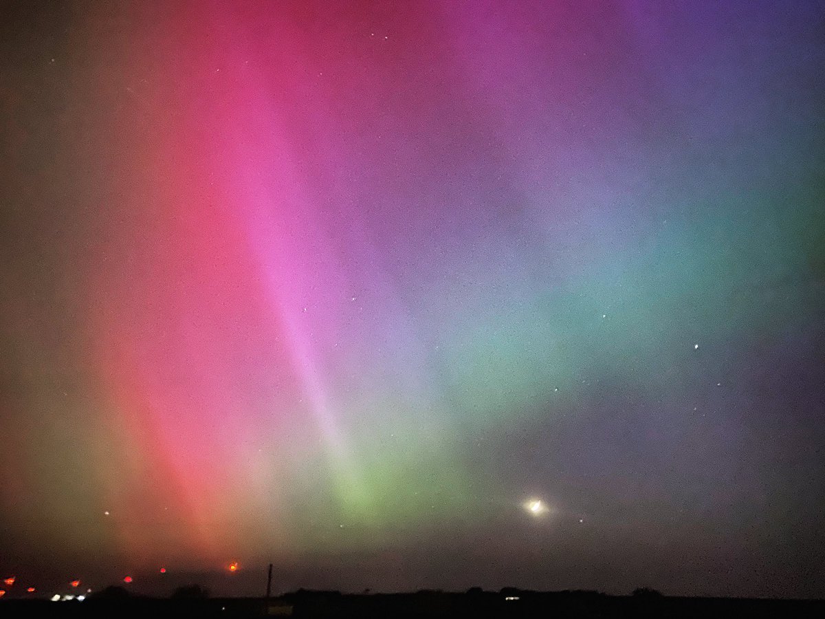 Wow ! So beautiful 😍 #aurora #northcornwall #kernow #cornwall @beauty_cornwall 💕