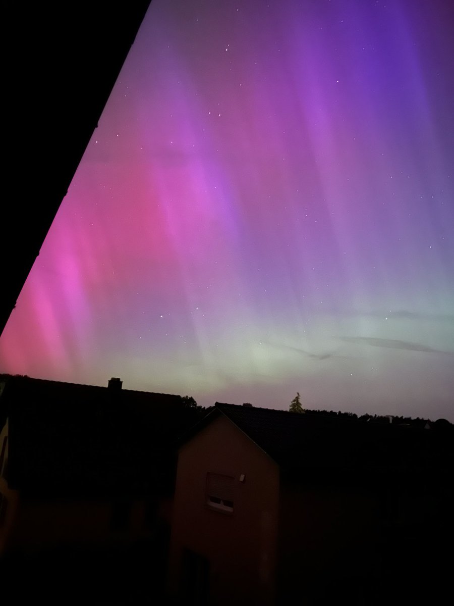 jo_br's tweet photo. @ProfBrianCox Franconia, Germany https://t.co/kw1c6XVSM9