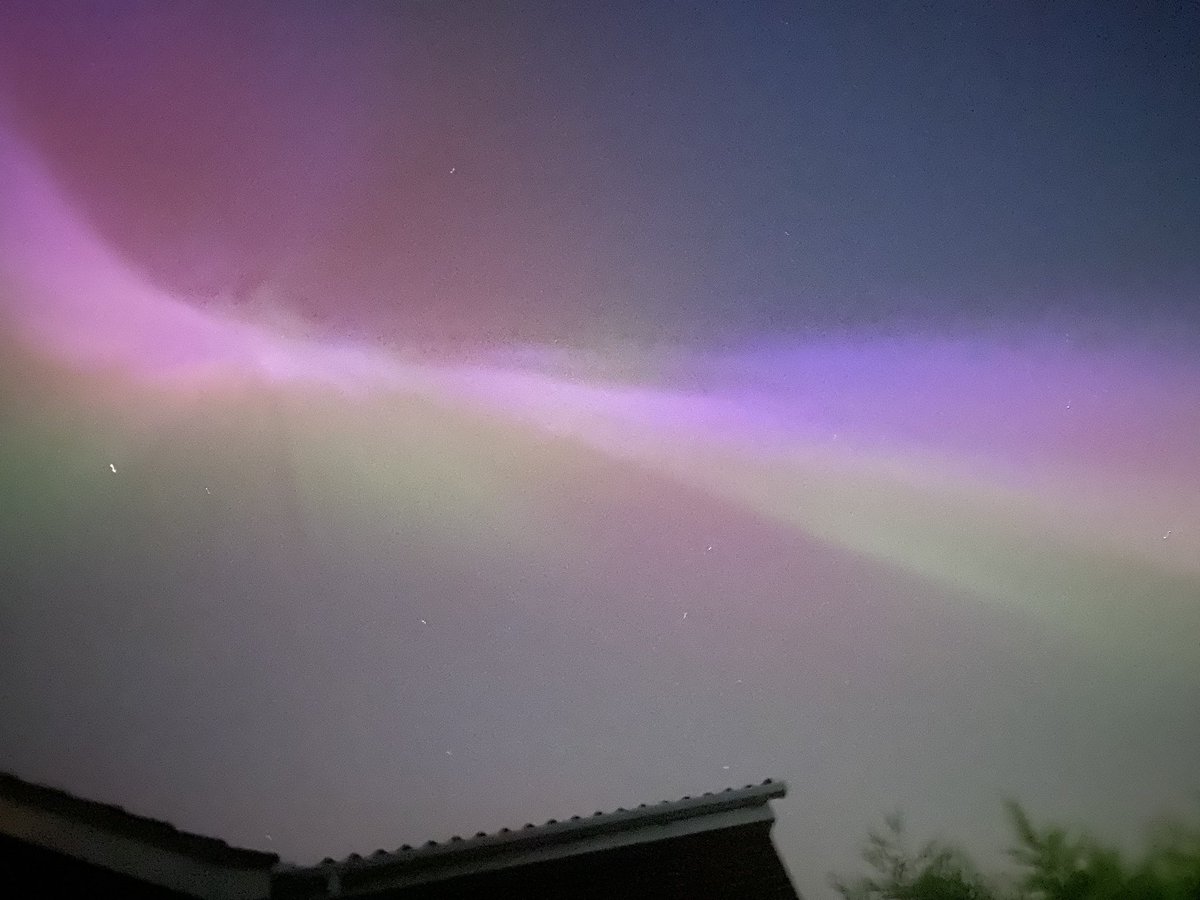 JollyJenCJ's tweet photo. #aurora #belper 🤩🌌🌈 https://t.co/GvtwtJoCSw