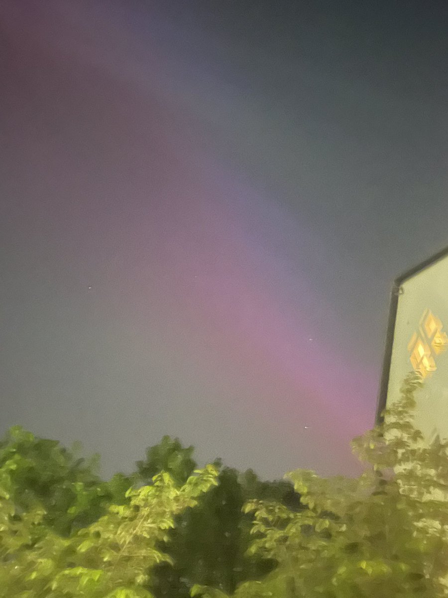 sofiacav's tweet image. Aurora Borealis, Liverpool. 10th May 2024