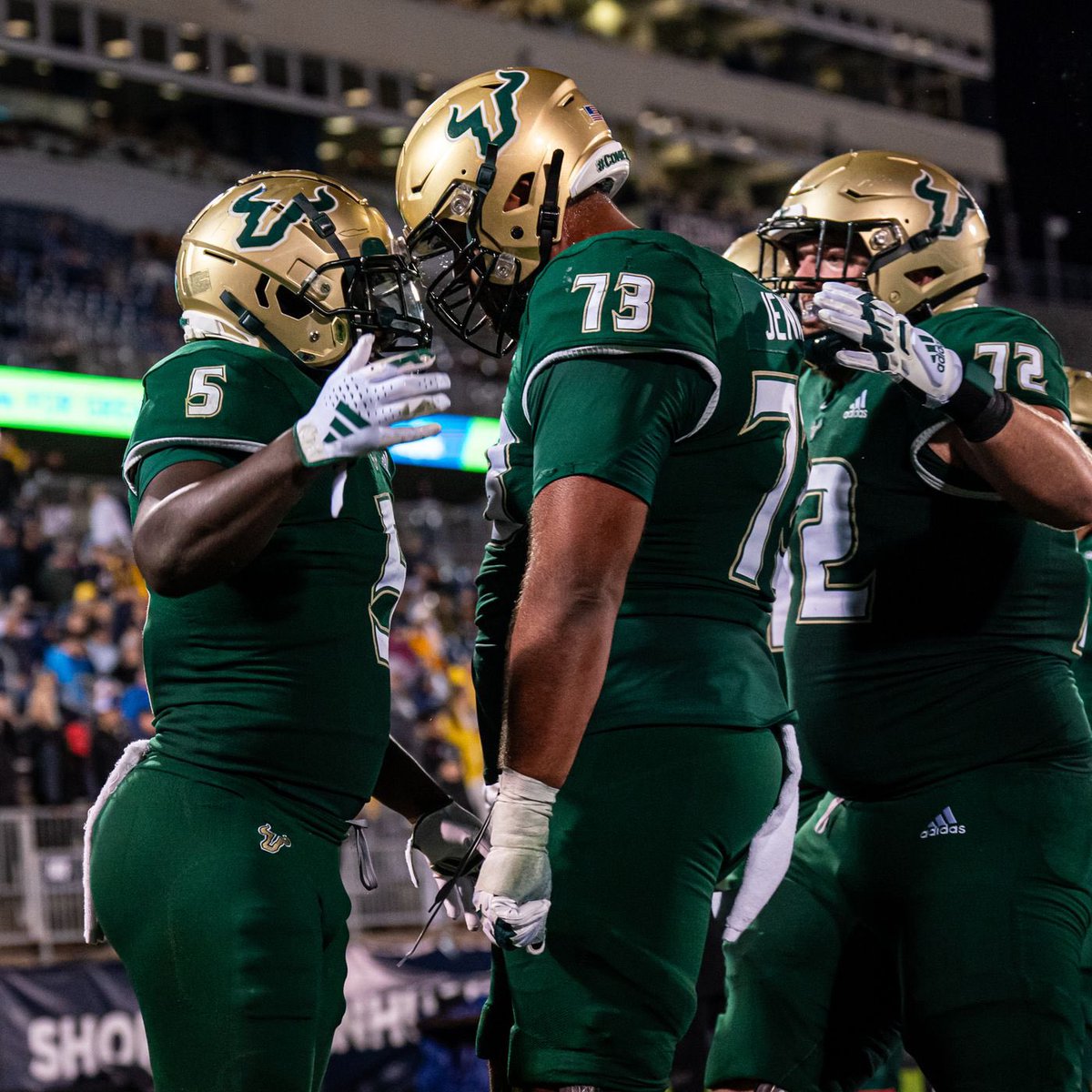 Blessed to receive a offer from the University of South Florida ! @ChadCreamer21 @CoachHoodie @Coach_FredM @CarterVikingsFB @lhsvikingsfbrec @RecruitGeorgia @adamgorney @JeremyO_Johnson @ChadSimmons_ @Velocity_FB