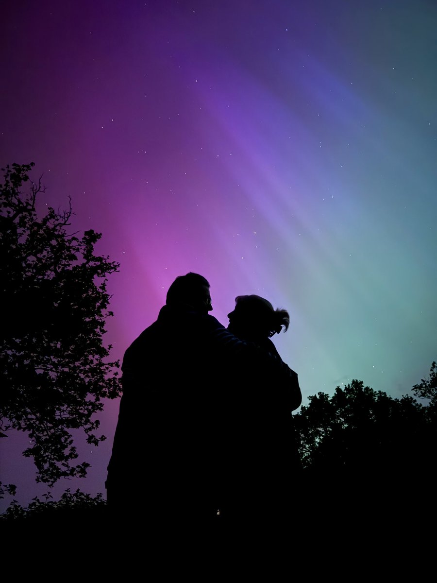 The aurora from Hertfordshire, England. One of the most special moments of my life with my mum and dad. 🤍 #aurora