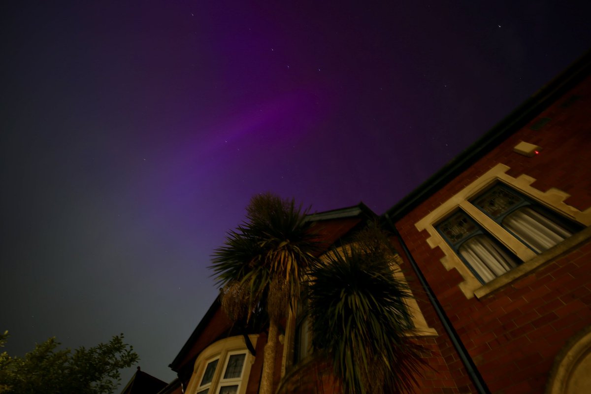 #NorthernLights #Roath #Cardiff #Aurora