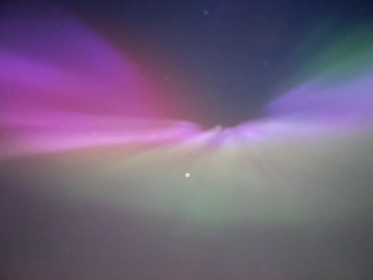 Bex_Cartwright's tweet image. #Auroraborealis #NorthernLights from North Wales. Stunning!