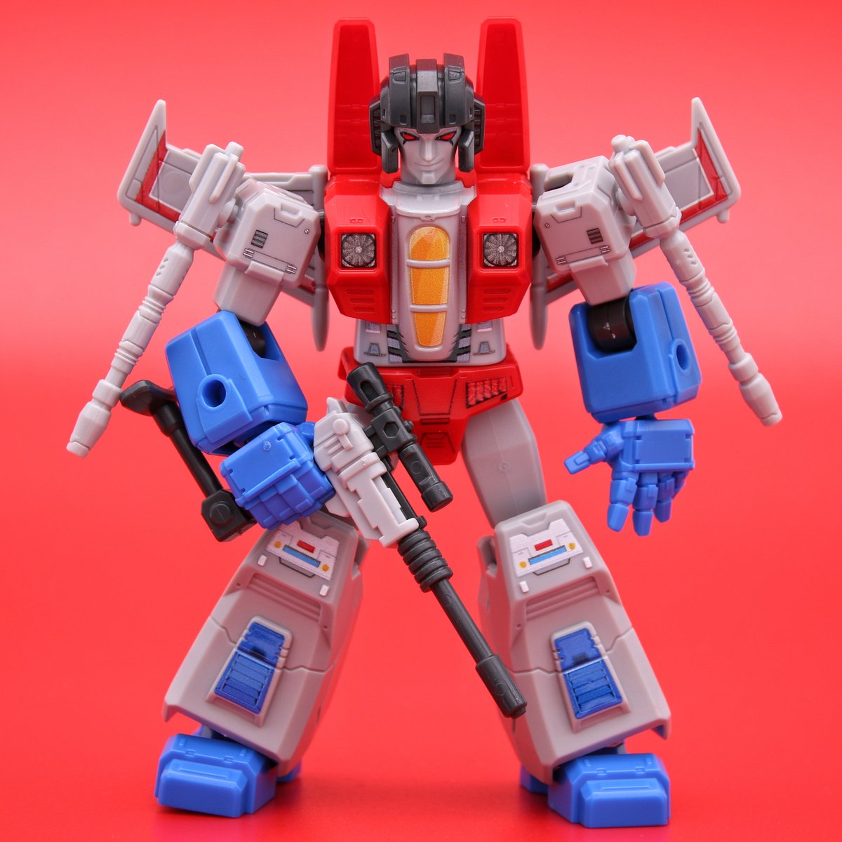 Blokees Starscream!

#transformers #toyphotography