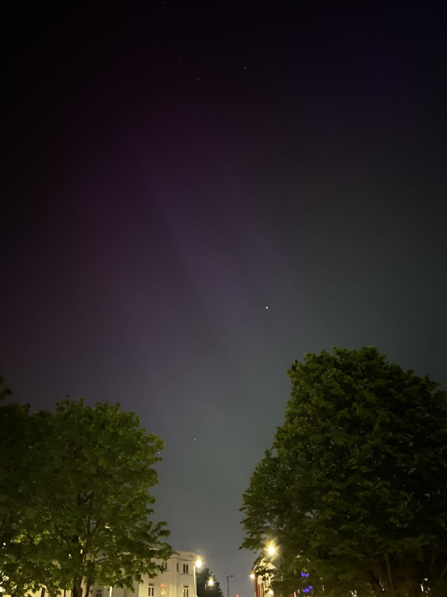 Tejasvi Shivakumar (@tejshivakumar) on Twitter photo What a lovely sight from CENTRAL LONDON!! Only wish I was somewhere with a dark sky.. What a lovely sight from CENTRAL LONDON!! Only wish I was somewhere with a dark sky..
