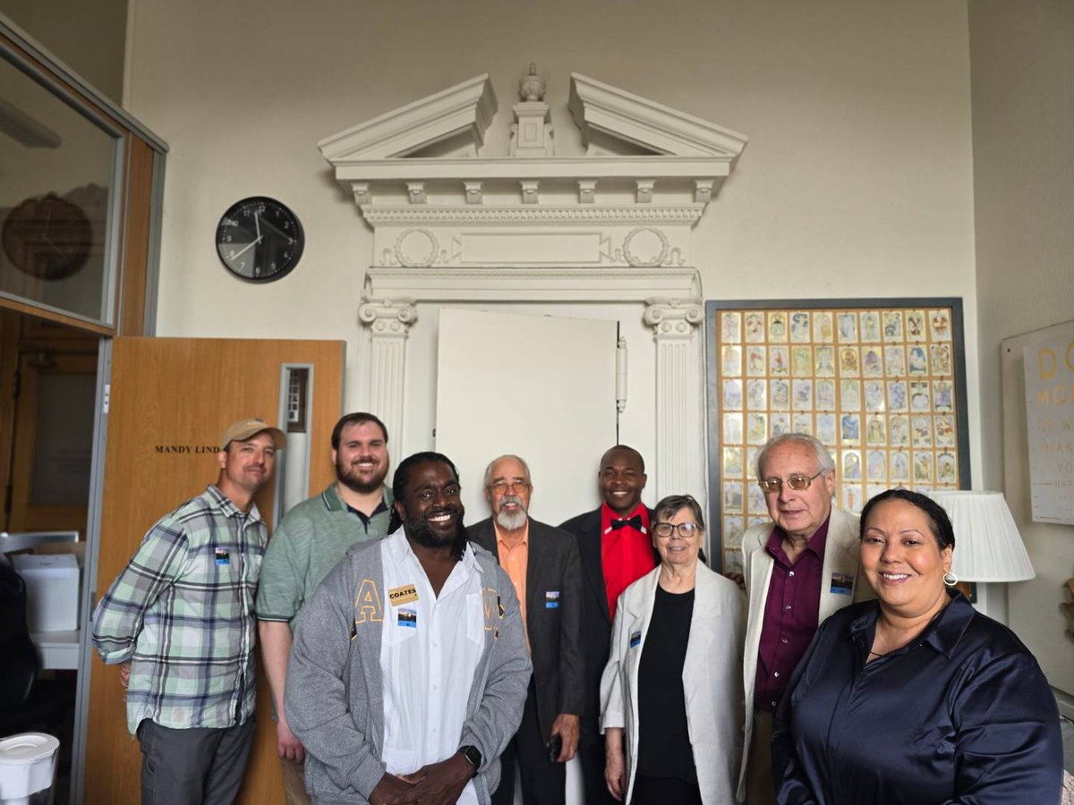 NelsonEric_'s tweet image. From the Capitol back to community service! It's Neverending!! Thank you, Ken, Doug, Carolyn, Debi, Steve, Ana, and Jono, for your time and volunteerism in helping clean up our district for a good cause! We sure can use more help, everyone! #Adopt-A-Street #HD42 #CityofAurora