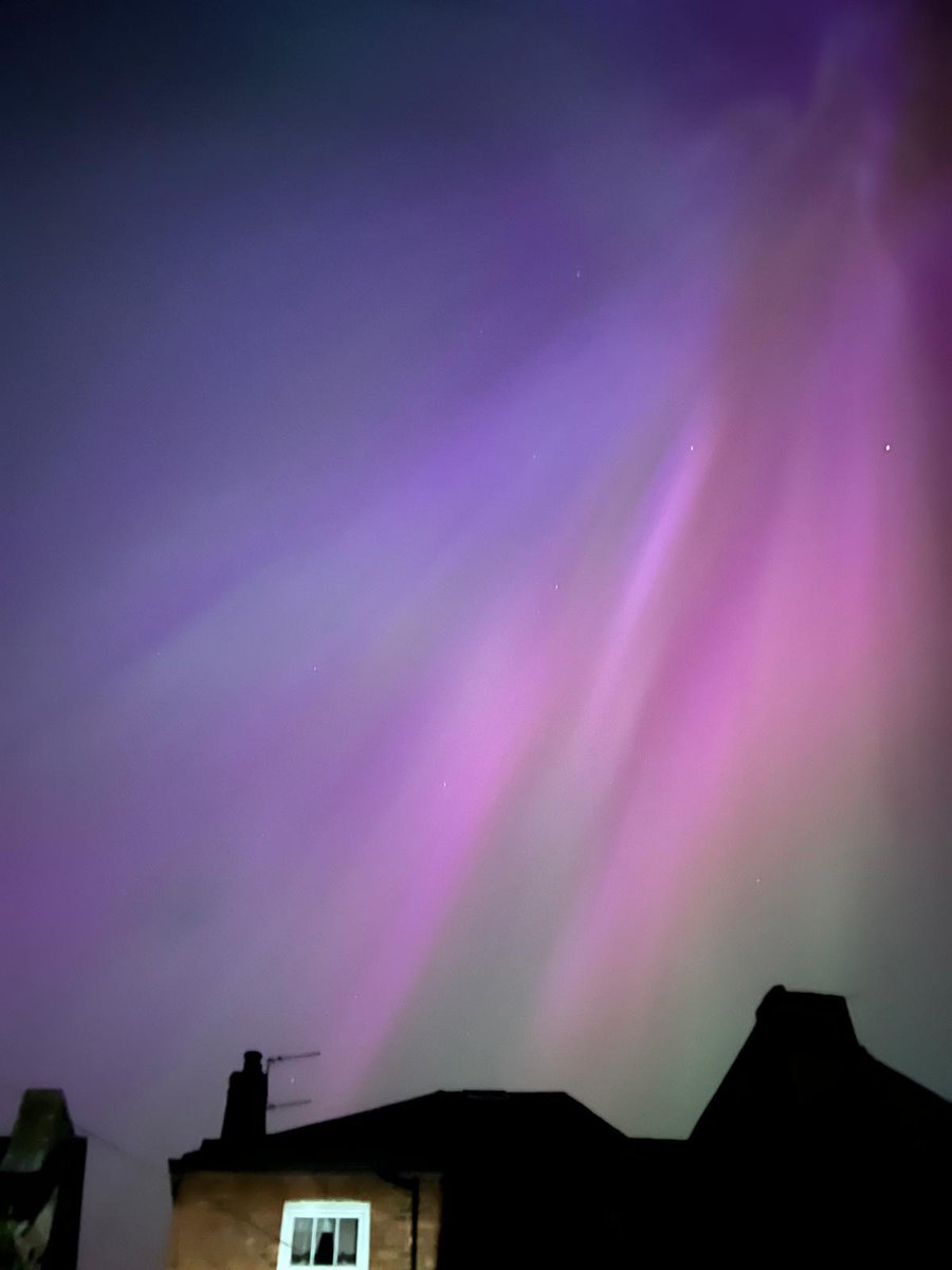 Has anyone seen the northern lights in the UK tonight?
