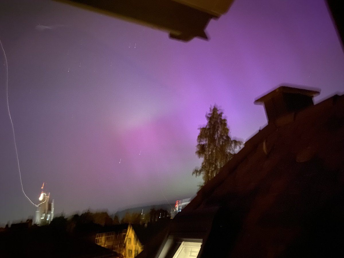 Truly fascinating seeing polar lights over switzerland. As a matter of fact the first time in my life! #Auroraborealis #solarstorm