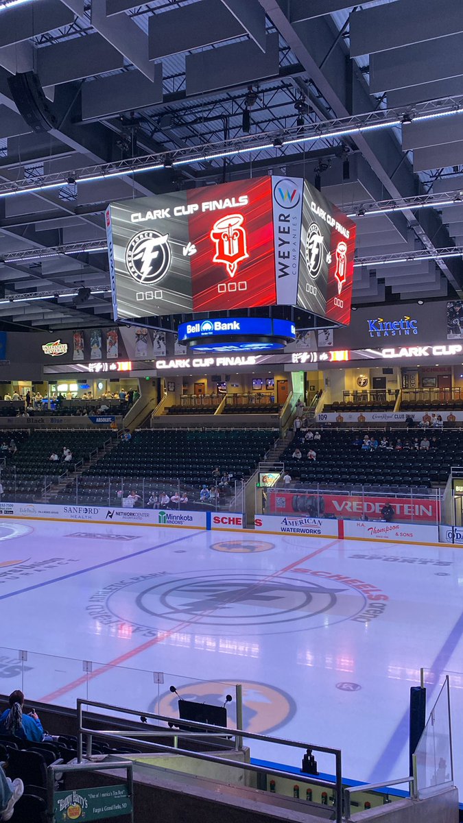 45 minutes until puck drop here at Scheels Arena for Game 1 of the Clark Cup Final! #StarsRise | #ClarkCupFinal