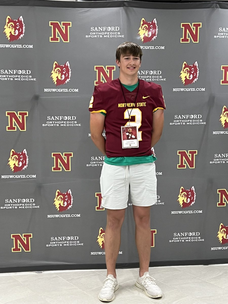 cooperpalmer23's tweet photo. Had a great junior day, Thanks for the invite! @CoachGlas05 @NSUWolves_FB https://t.co/m1AcPtY8YX