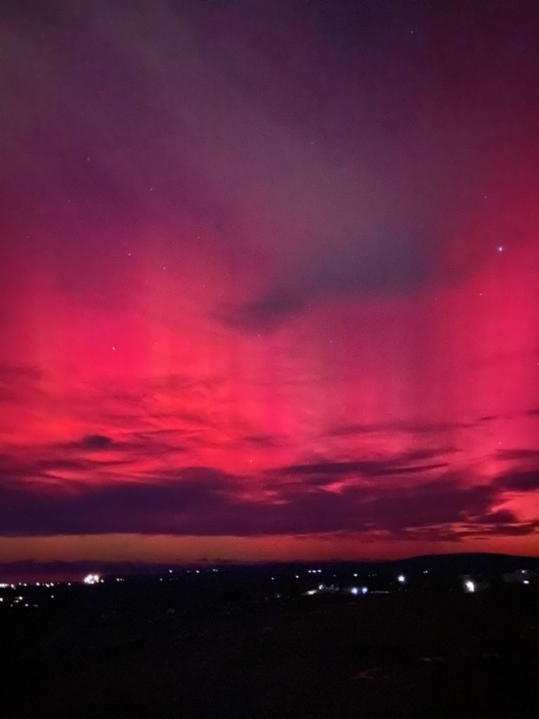 EarthquakeChil1's tweet image. Aurora austral #Punta #Arenas Chile.