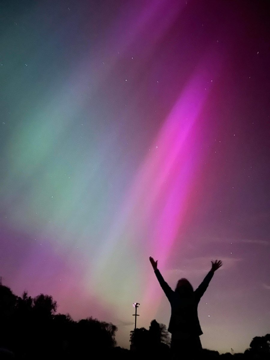 RDG1871's tweet image. More from #Pangbourne #rdg #Berkshire #northernlights