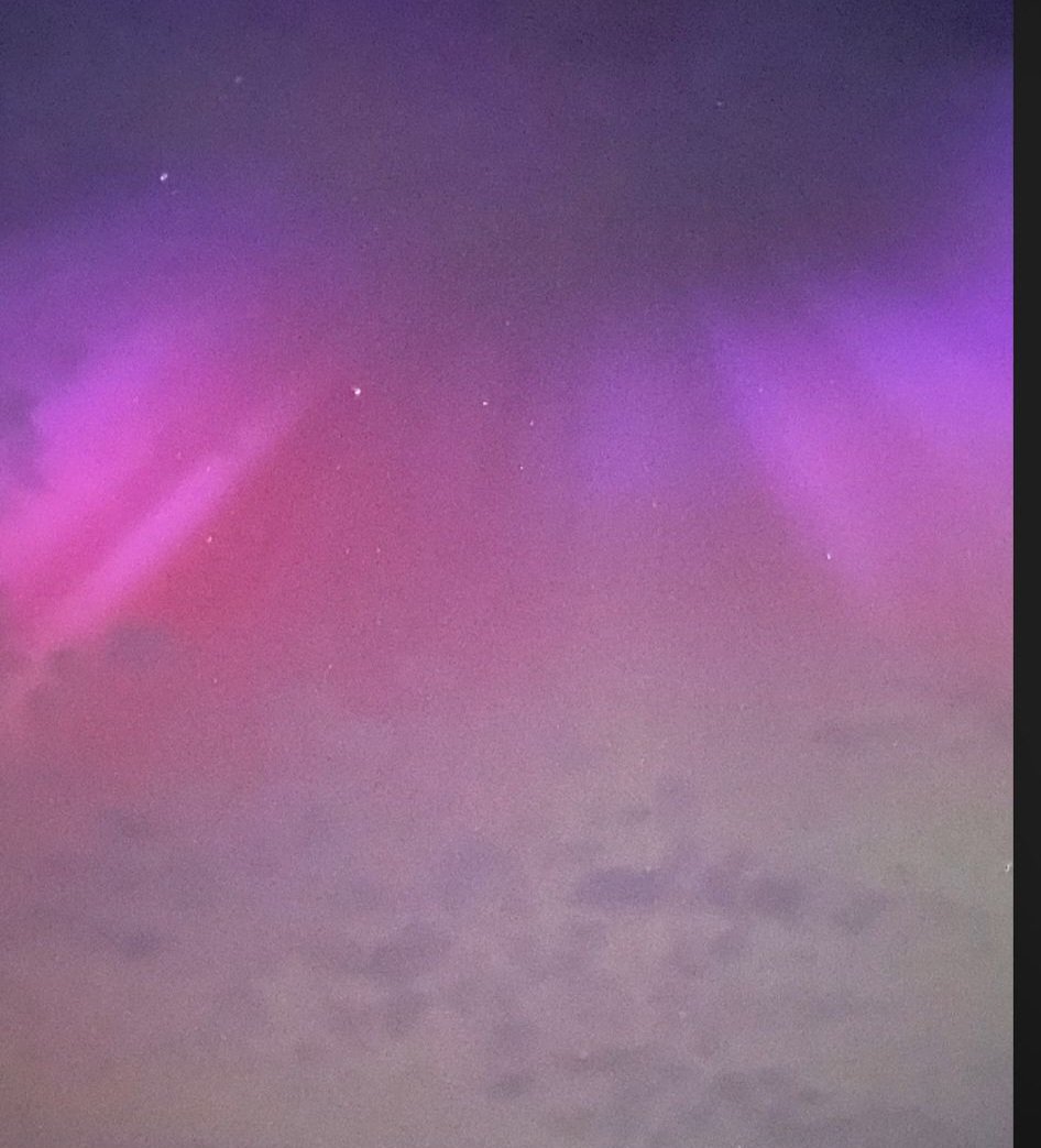 Who thinks this big aurora display tonight is a Project Bluebeam test?