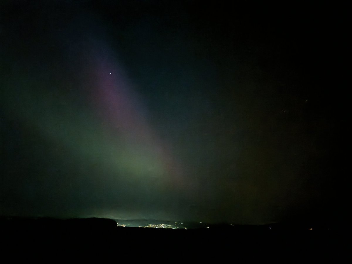 iangrang's tweet image. Northern lights!!
W Yorks moorlands - nr Bingley
#NorthernLights #aurora