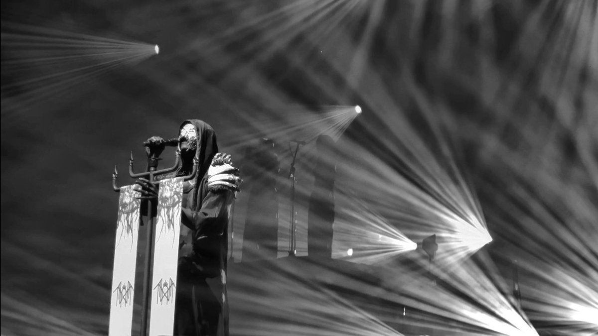 UncannyHotshot's tweet photo. Another gentle photo dump of stills from my videography … #1 🎶🖤🎶 Sleep Token is amazing! @Sleep_Token #sleeptoken #sleeptokenvessel #sleep_token https://t.co/U5dIHCKbUG
