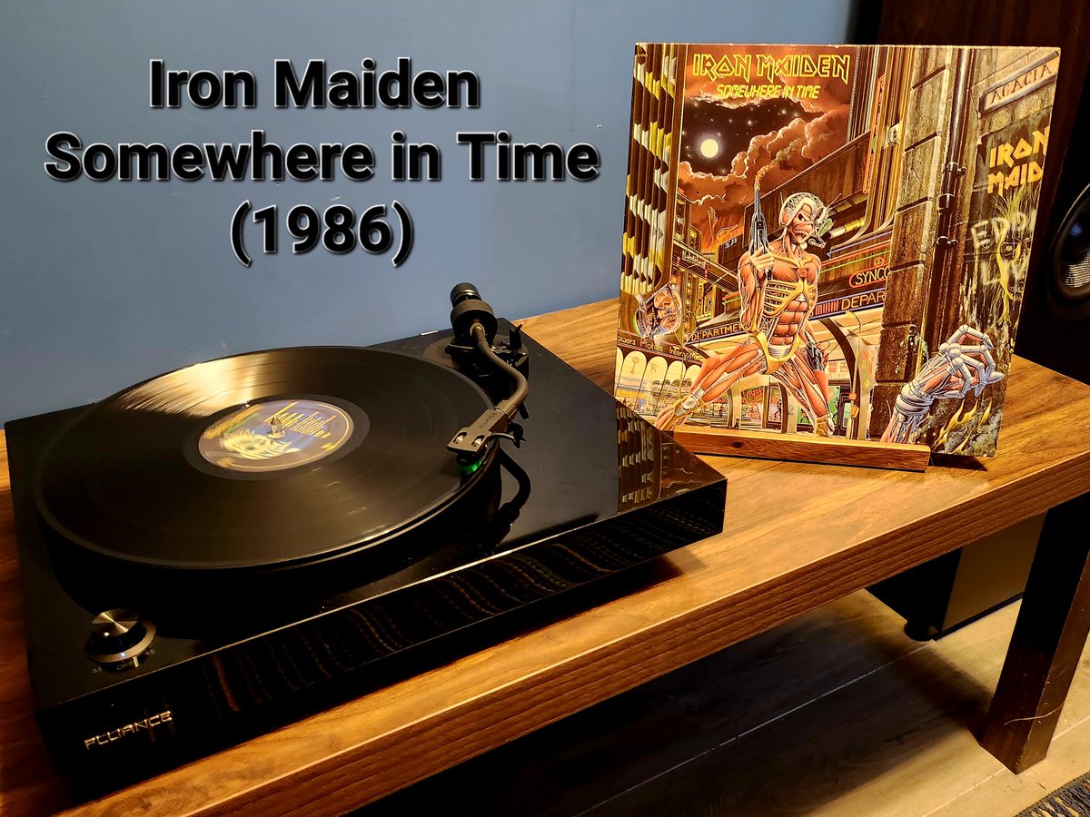 Signing off tonight's spins with a banger... 🤘🎶💿

@IronMaiden: Somewhere in Time (1986)

#vinyl #vinylcollection #vinylcollector #vinylcollectors #vinylrecord #vinylrecords #record #recordcollection #ironmaiden #somewhereintime #wastedyears #alexanderthegreat #80smetal #metal