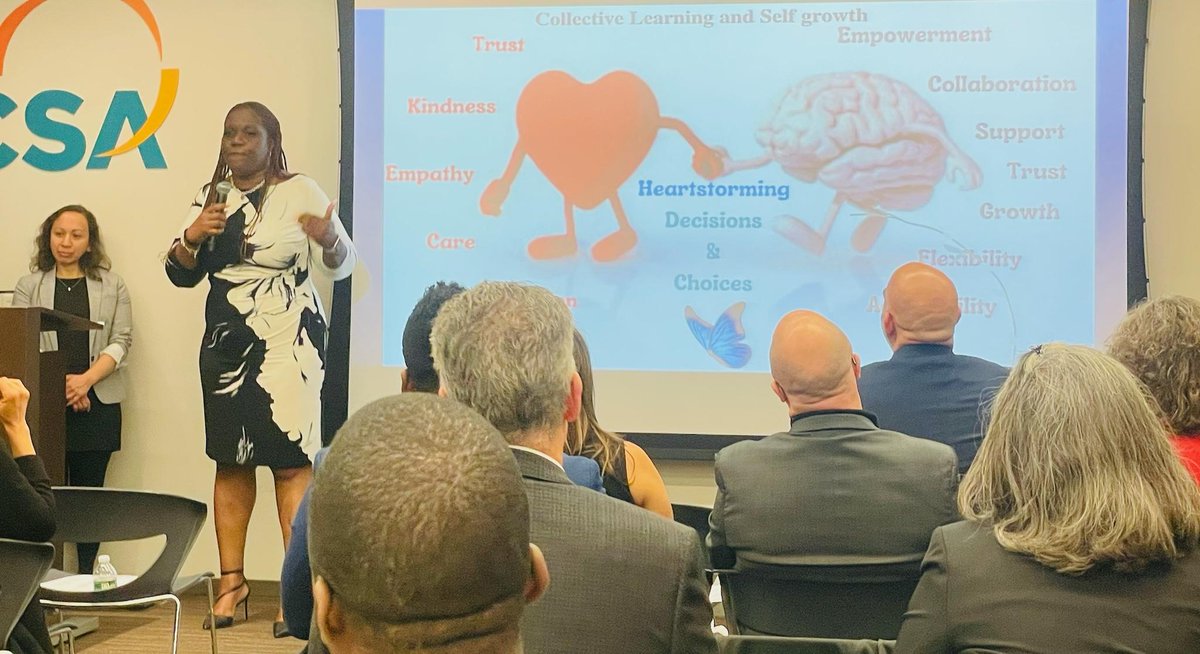 IS131Bronx's tweet photo. Grateful the opportunity to present at the Gray Fellowship presentation! Huge thanks @Doechancellor Banks for endorsing our program & believing our mission. Shout Phoenix V & @jen_joynt for their invaluable support! Together, we're making a difference. #Grayfellowship #PhoenixV https://t.co/gNvhrwrt7L