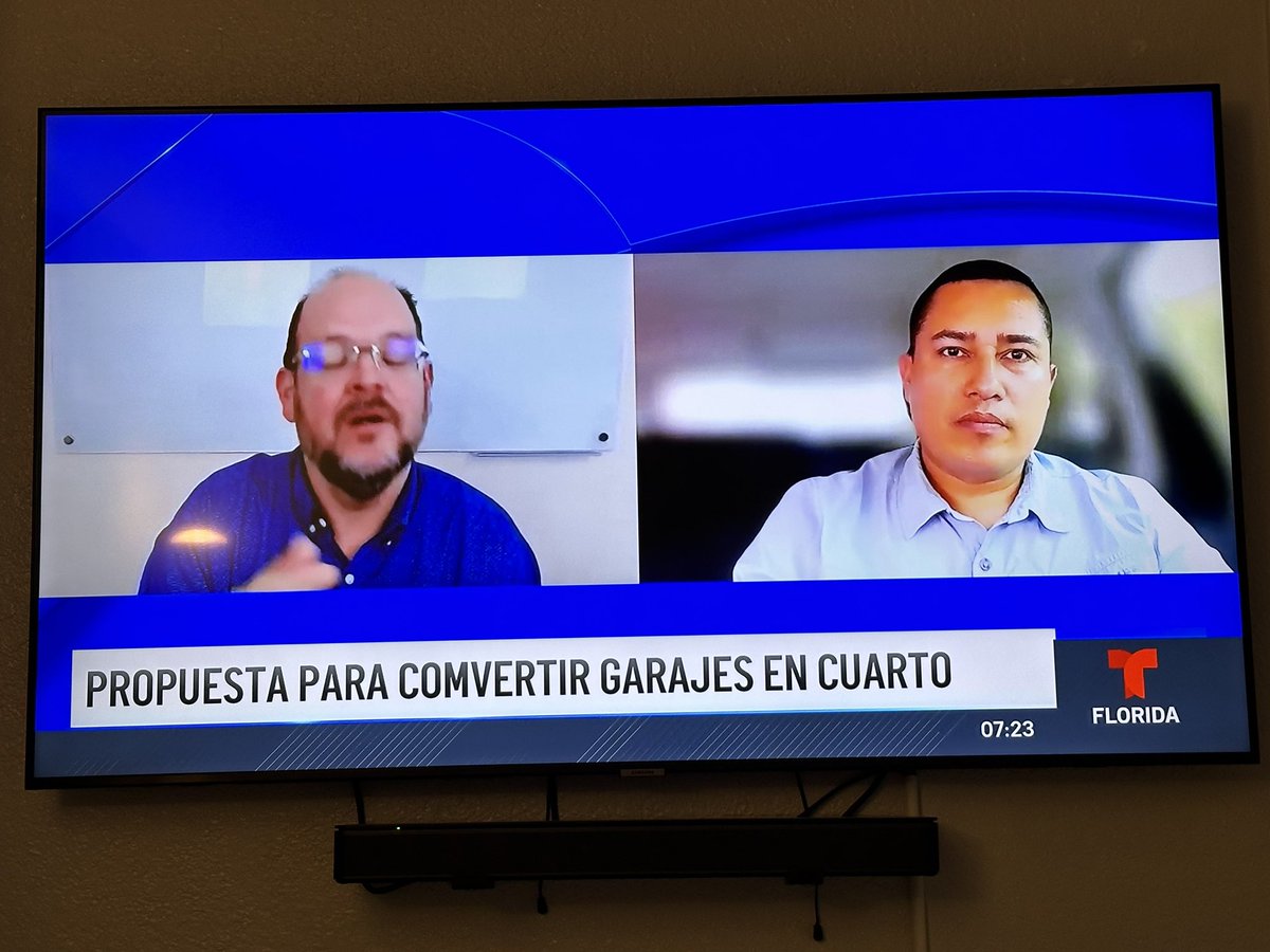 Polvo_Cosmico's tweet photo. @Telemundo51 CONVERTIR CON “N” no con “M”. Gracias. https://t.co/uoae5j4XLz
