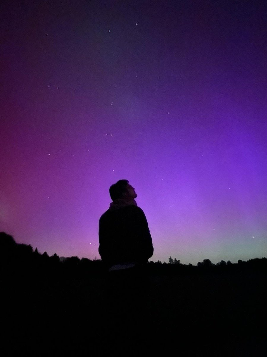 knownaskrain's tweet image. Cause you’re a sky full of stars! #nothernlights