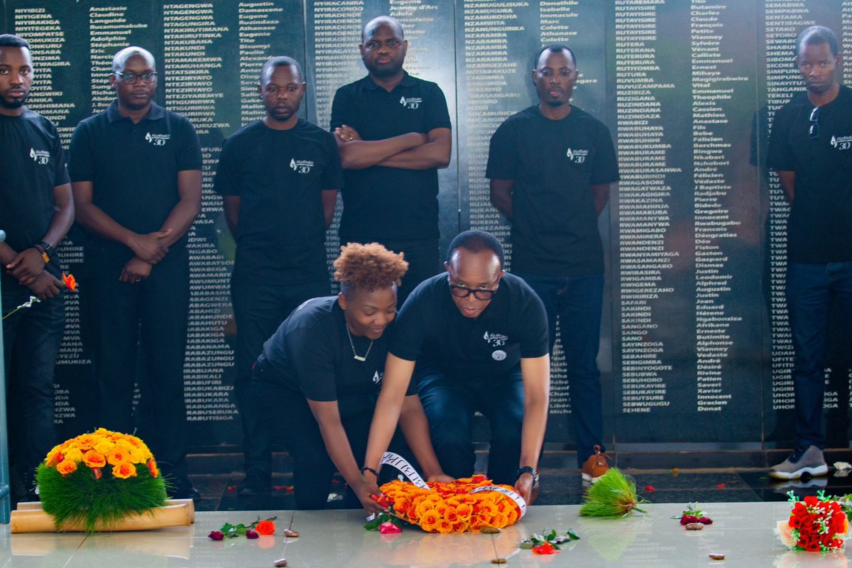 In his remarks, Dr Dominique Savio Mugenzi, the Managing Director of Ejo Heza Surgical Centre, called on the team to always take time to reflect on our past and to strive to fight against genocide ideology and injustice in society.