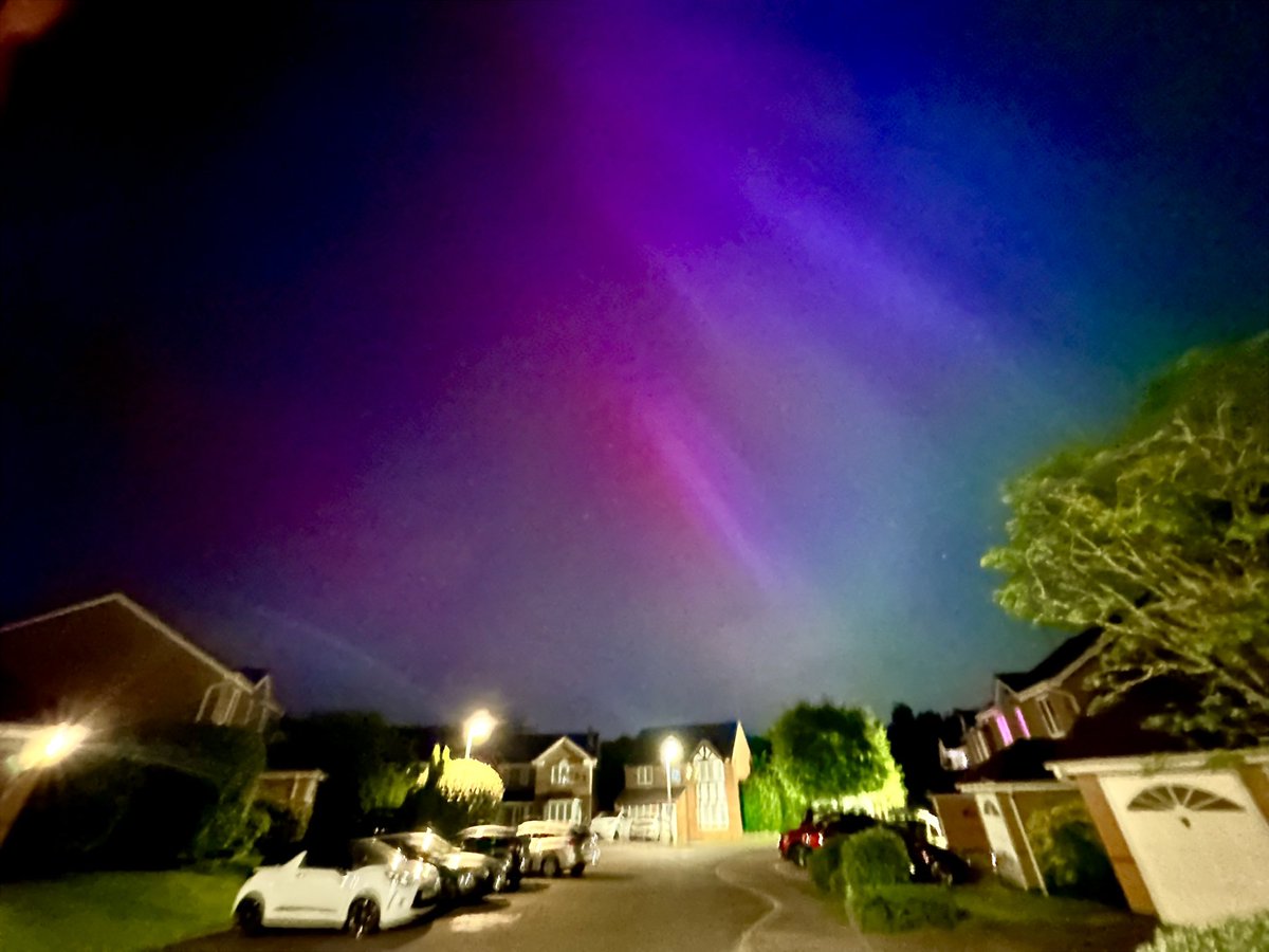 profound_image's tweet photo. @ChronandEcho towton court northampton https://t.co/jhu65i8C8h