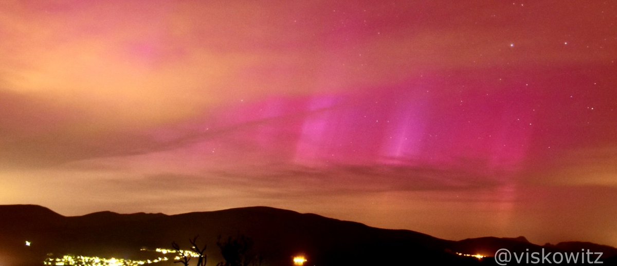 #AuroraBoreal con Murgia debajo, Álava. 11/05/2024

<a href="/Euskalmet/">Euskalmet</a> <a href="/Arabamet/">Arabamet</a> <a href="/meteodelnorte/">La Meteo del Norte</a>