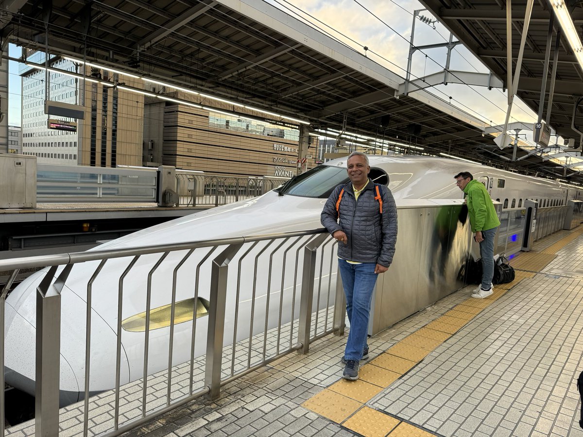 Shinkansen 
Future of India #Bullettrain