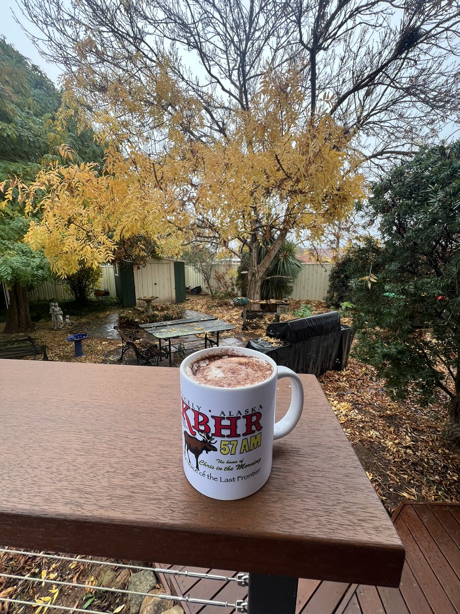 As the rain settles in… #CoffeeView #Canberra 🌧️🌧️🍂