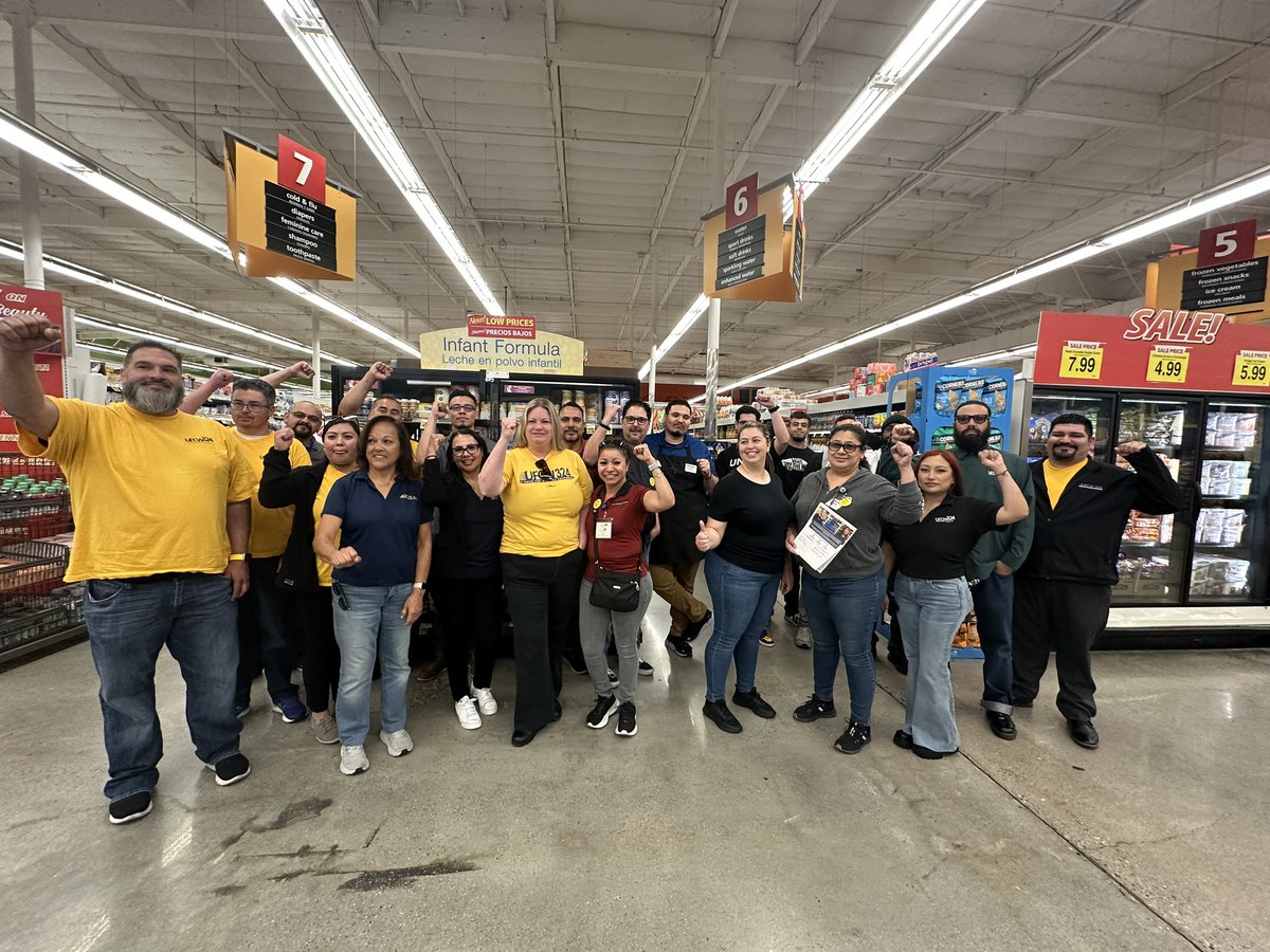 Food 4 Less workers from Whittier attempted to deliver petitions demanding fair wages, better health benefits and respect from their company they work so hard for, but all they got was a manager who turned their back on them. These workers deserve more from Food 4 Less and Kroger