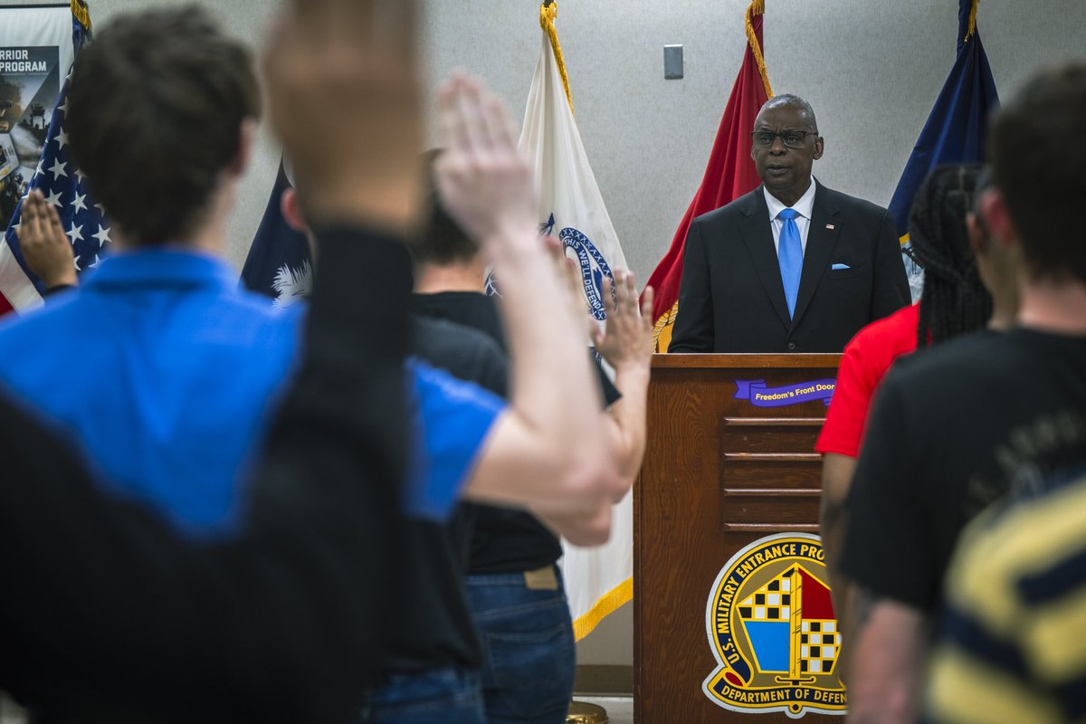 Today, I administered the oath of enlistment to the newest troops in America’s military at Fort Jackson, South Carolina.   Welcome to the greatest team on Earth. We’re proud to have you in our ranks.