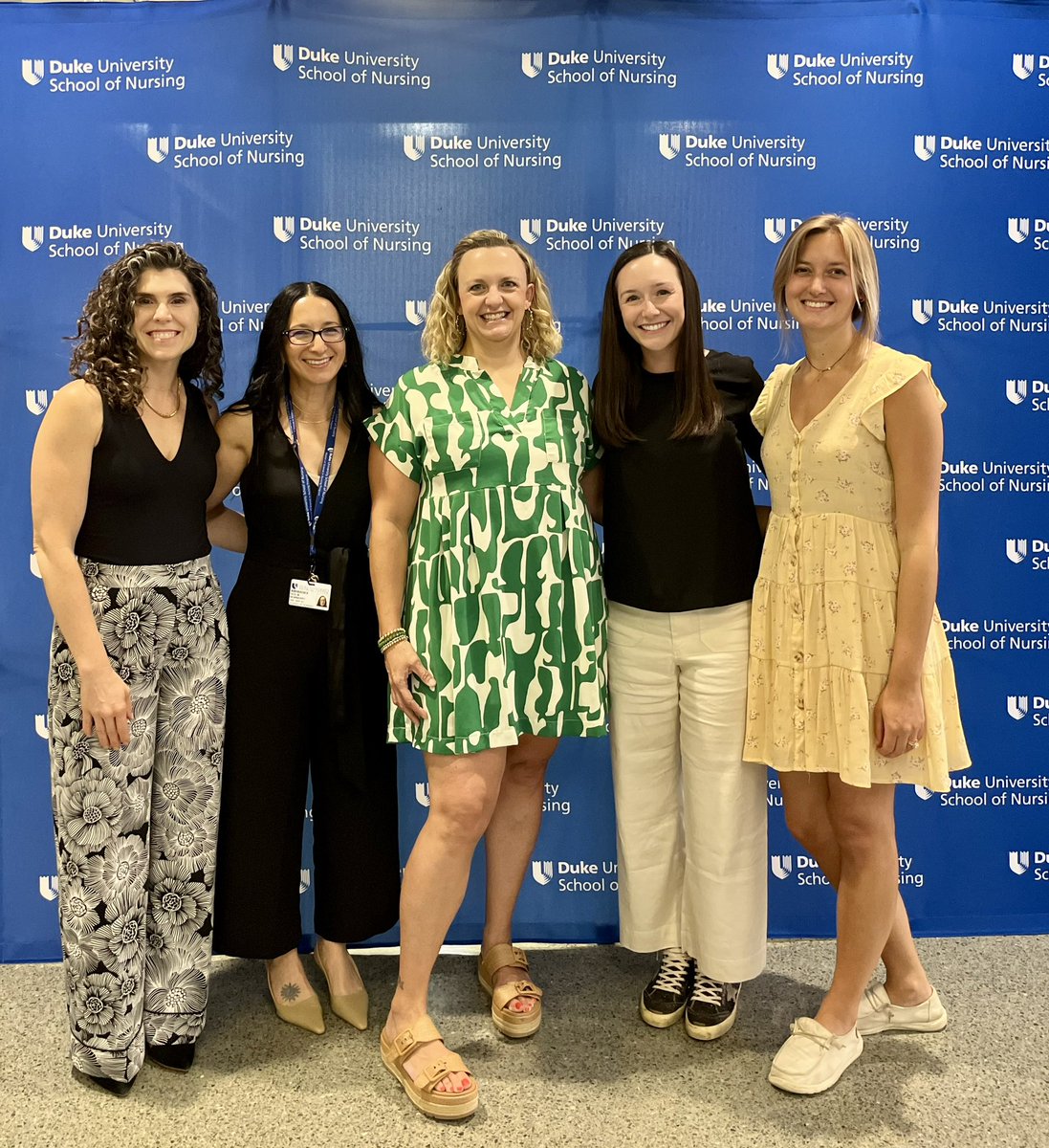 Congratulations to Sarah Mears NNP, the Duke University School of Nursing Acute Care Preceptor of the Year!
#duson_nnp