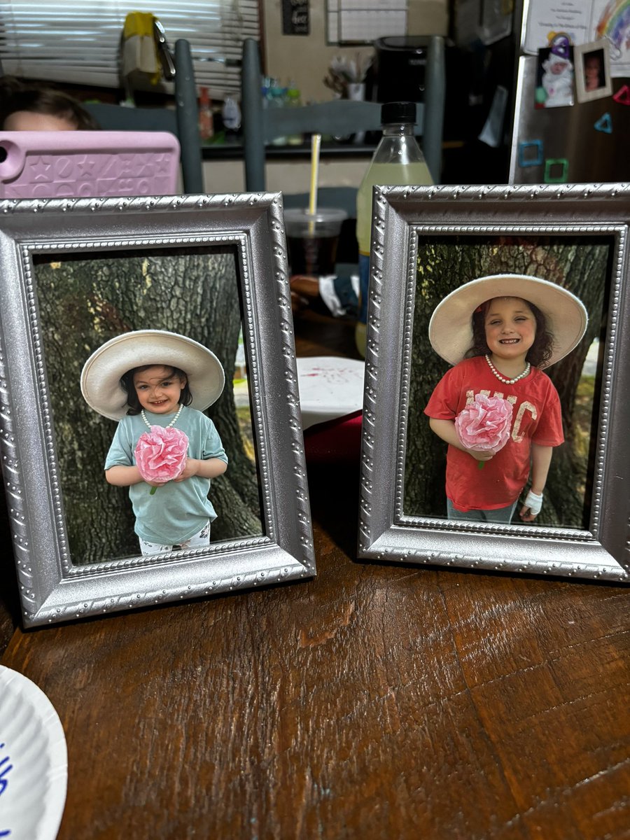 LexiHarris1234's tweet image. Yall😭🩷🩷🩷