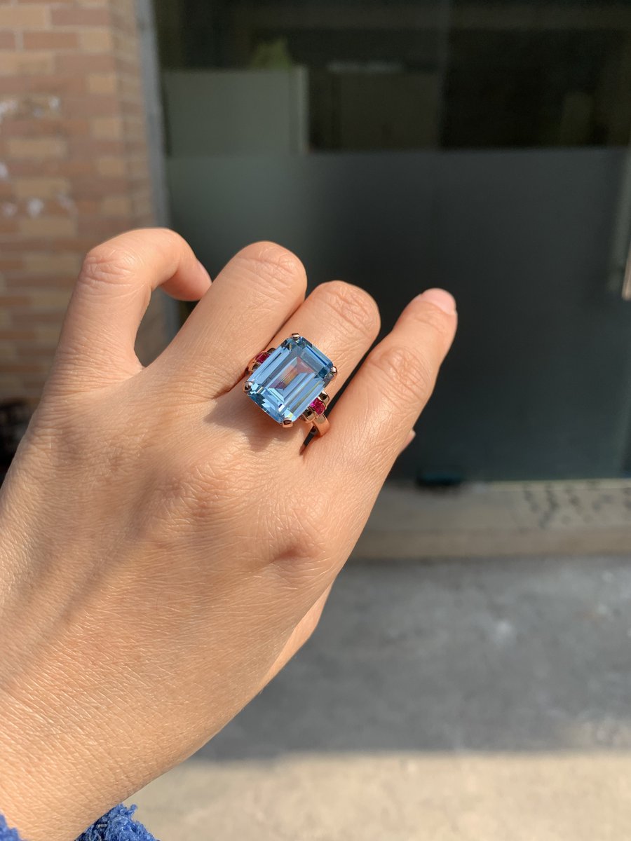Buy 14ct Emerald Cut Aquamarine Vintage Cocktail Ring at #sayablingjewelry
Shop here sayabling.store/3UVbJ5G

#jewelry #silverjewelry #weddingjewelry #silverring #cocktailring #engagementring #aquamarine #giftsforher #giftsforwife #anniversarygift #MothersDay #giftsformom