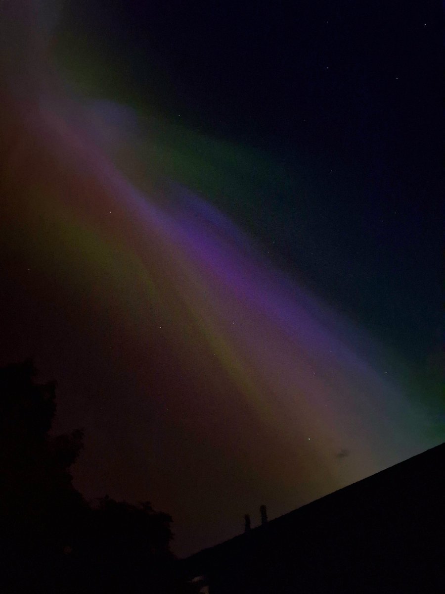 LeeKeuneke's tweet image. A couple more From the Aurora display over #Lincolnshire

#NorthernLights #auror #Auroraborealis #astrophotography #astrohour #Lincolnshire 

@VirtualAstro