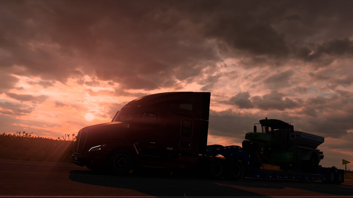 Such a warm sunset leads me today in my trip #AmericanTruckSimulator #ATS #Atmo #Sunset 🌄 
@SCSsoftware