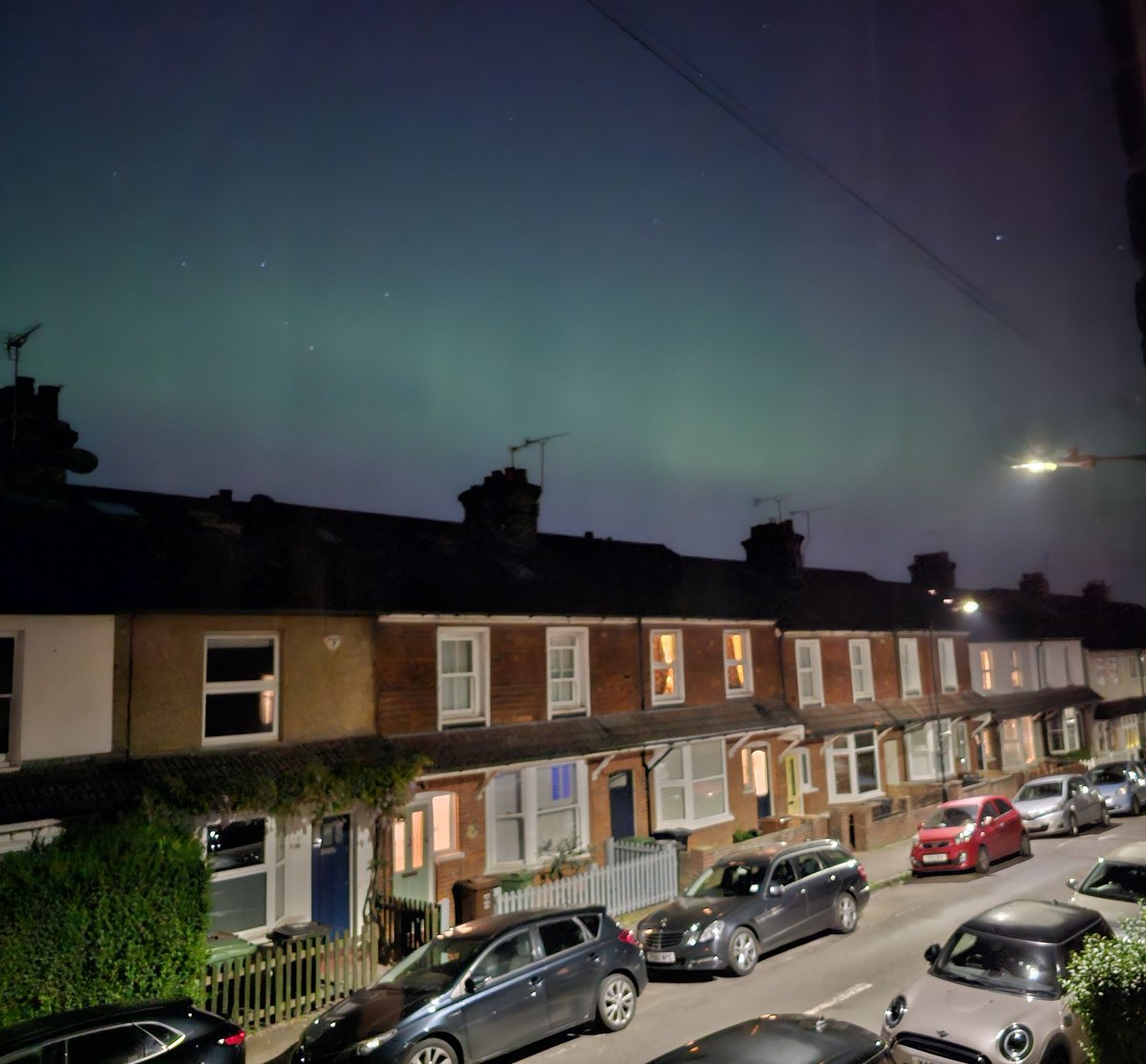 The first hint earlier this evening that the incredible was happening. Urban #StAlbans, 10.55pm, and despite the street lights, the glare, the ladies started to dance. I feel so amazingly privileged to have seen this tonight. Truly incredible. ❤️ #Aurora #NorthernLights