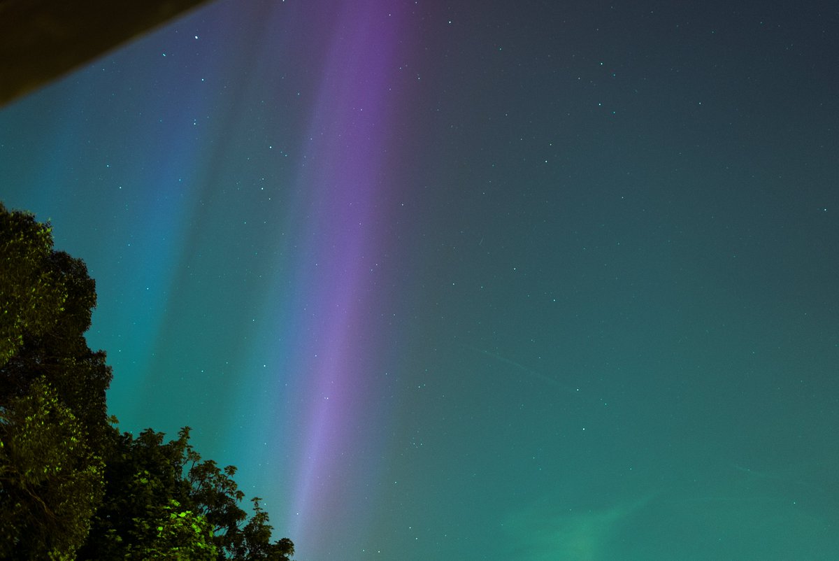 View from our balcony tonight #aurora 📸