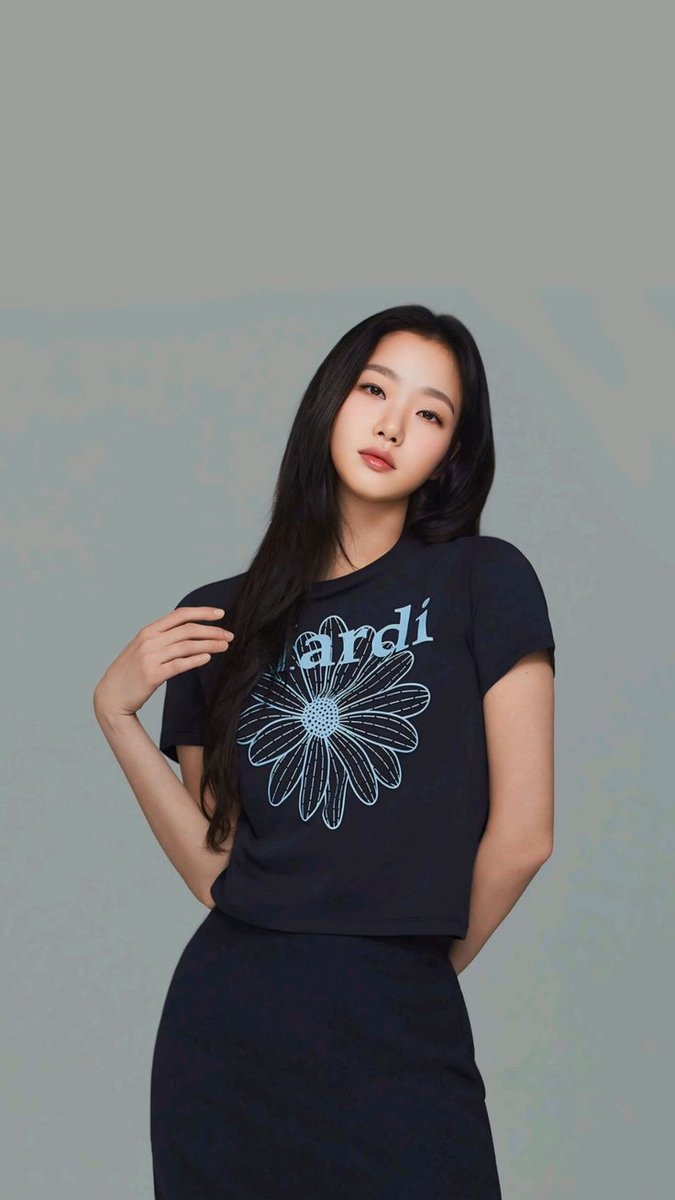 oh_my_moonchild's tweet image. Se seu ator e atriz fav fossem um casal num drama, quem seriam eles?

Queria tanto esses dois num drama de ação onde a gente sabe que só vai ter migalhas de romance