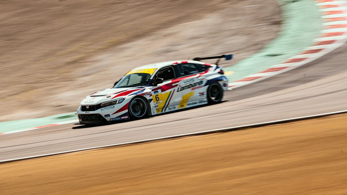 🇺🇸 Bryan Ortiz tops TCR in both #IMPC practice sessions at Laguna Seca for @MTLMtrsprtGrp; Karl Wittmer making it a team 1-2 in FP1.