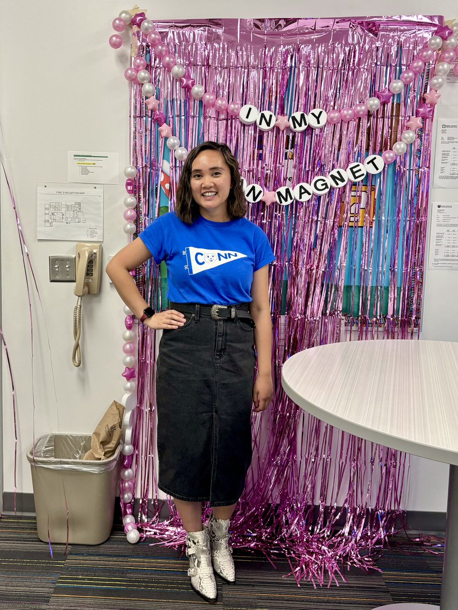 Thank you <a href="/ConnPTA/">Conn Elementary PTA</a> for the cute photo moment and all of the teacher appreciation this week #TeacherAppreciateWeek