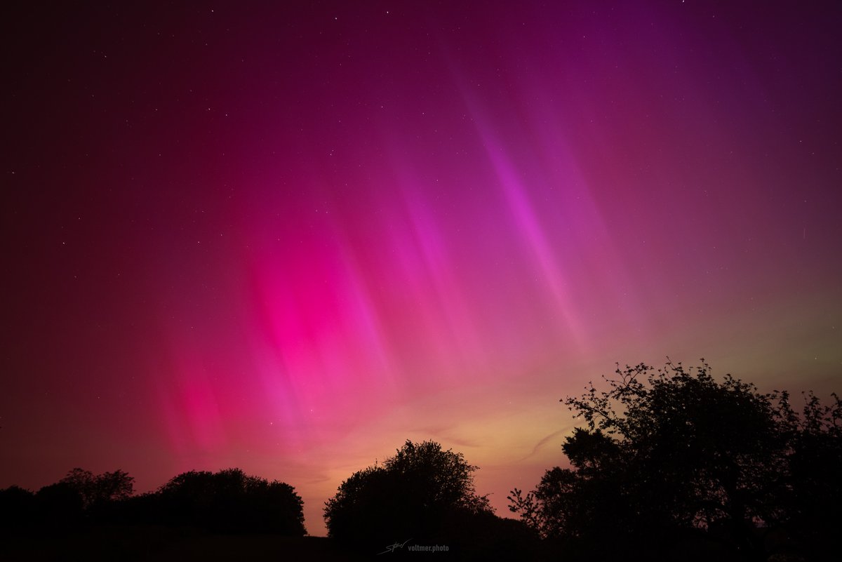 Wow!! Over France/Germany #aurora #northernlights #auroraborealis