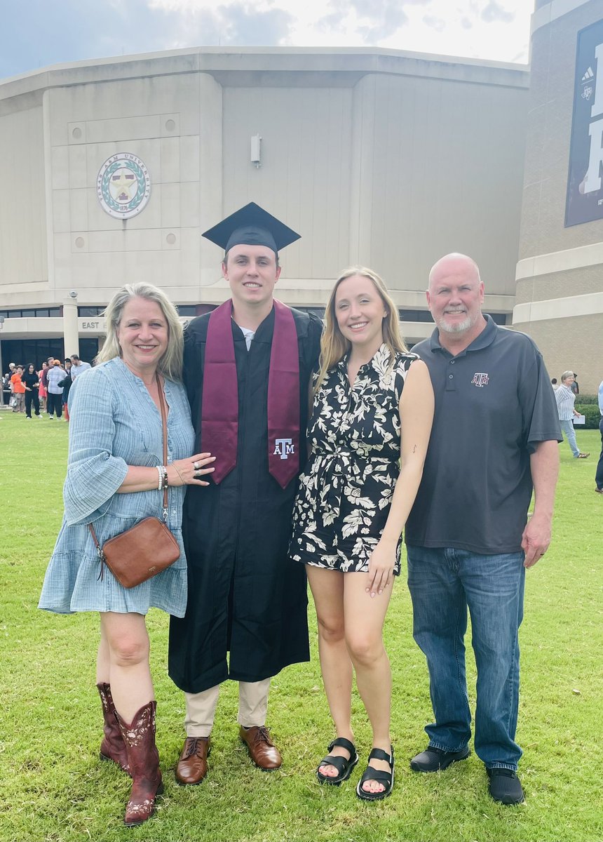 Katy Roede (@katyroede) on Twitter photo My youngest graduated today from <a href="/TAMU/">Texas A&M University</a> with a Civil Engineering degree! This kid will be building roads or something like that. Iām bursting with pride! #Whoop #NoMoreTuition My youngest graduated today from <a href="/TAMU/">Texas A&M University</a> with a Civil Engineering degree! This kid will be building roads or something like that. Iām bursting with pride! #Whoop #NoMoreTuition