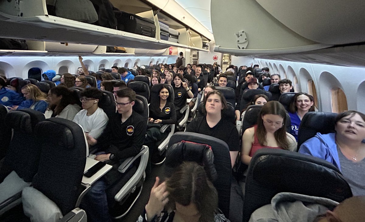 MartinezVenez's tweet photo. @StMatthewOCSB and @LBPearsonOCSB Students joining @StJosephOCSB on the plane!!! Spain bound!!! Madrid, aquΓ vamos! βοΈπͺπΈπ¨π¦@OttCatholicSB @DKatOttawa @CapoOttawa @ocsbDL #TravelandGrow #BeStMatthew @TDOttawa https://t.co/6U6QrTwyWP