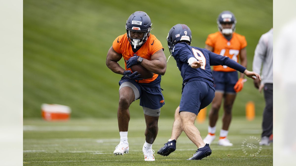 Audric Estime looks fuckin HUGE!😳Look at that dudes arms!!💪🏾#Broncos